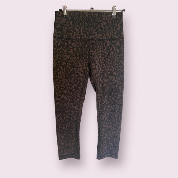 LULULEMON Wunder Under High-Rise 21” Leggings Wild Thing Camo Brown Earth Size 6 - Picture 3 of 8